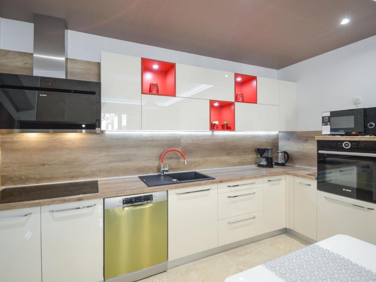 Apartment Mornar-5 By Interhome Trogir Exteriér fotografie