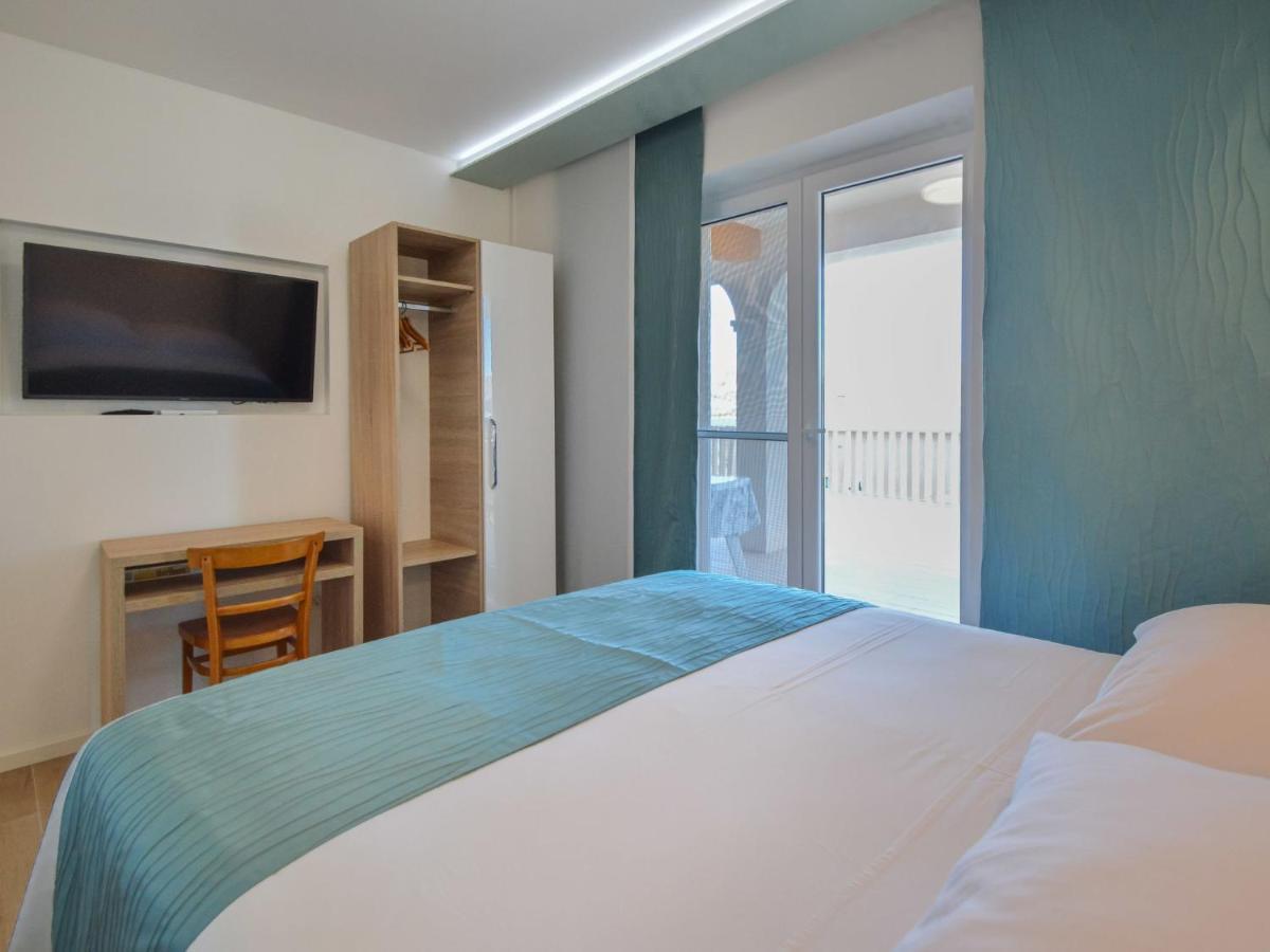 Apartment Mornar-5 By Interhome Trogir Exteriér fotografie