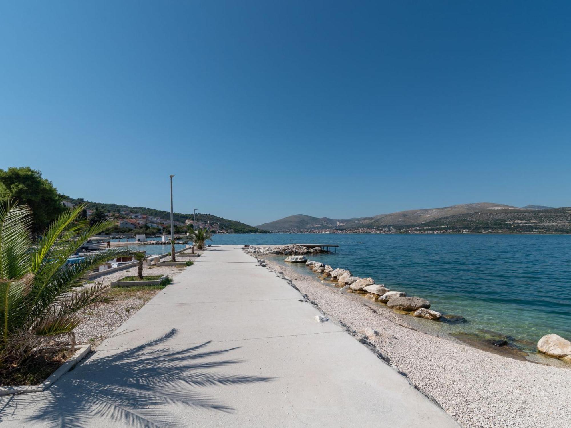 Apartment Mornar-5 By Interhome Trogir Exteriér fotografie